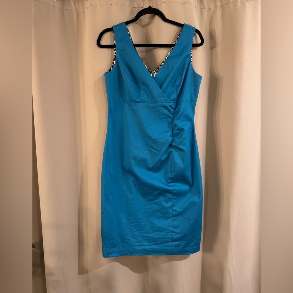Donna Ricco Vibrant Blue V-Neck Mini Dress